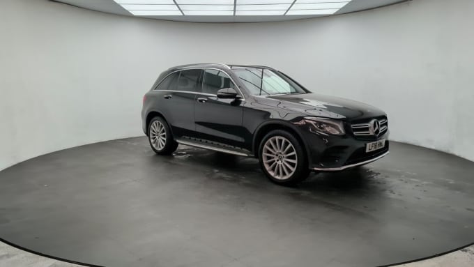 2025 Mercedes-benz Glc