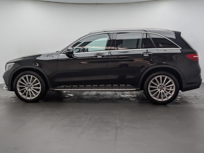 2025 Mercedes-benz Glc