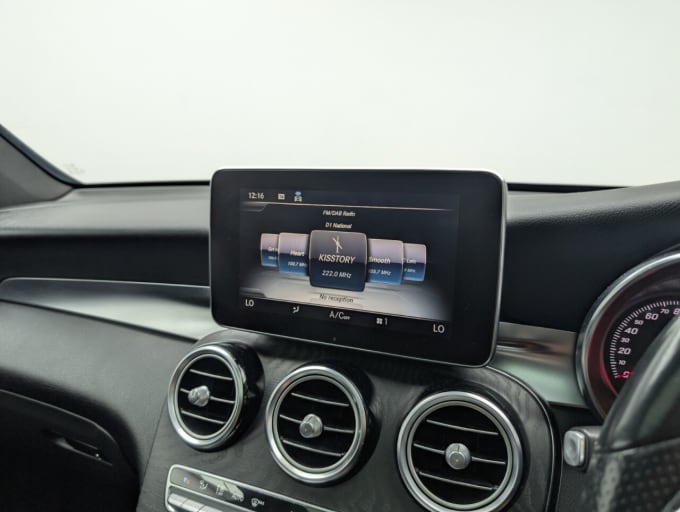 2025 Mercedes-benz Glc