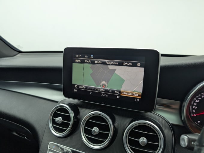 2025 Mercedes-benz Glc