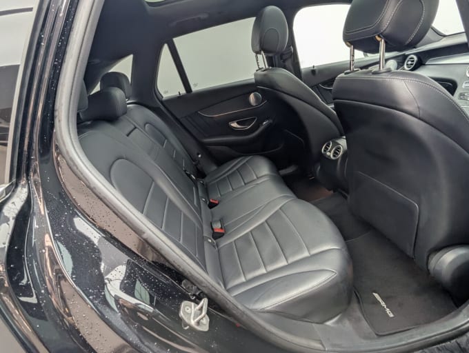 2025 Mercedes-benz Glc