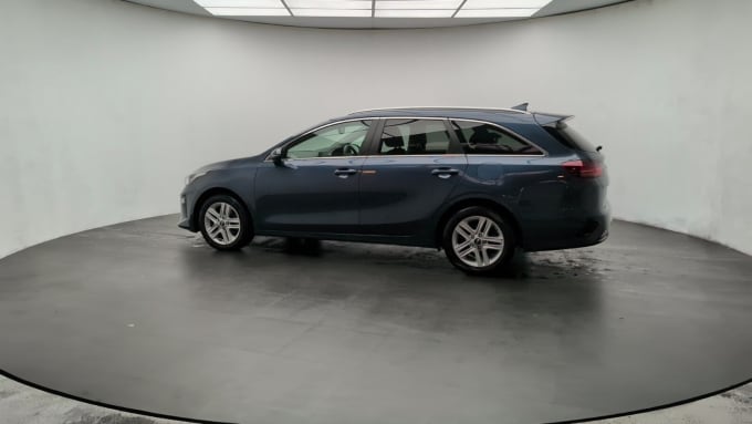 2025 Kia Ceed