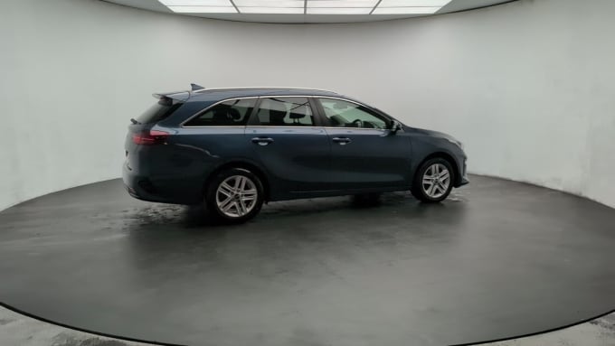 2025 Kia Ceed