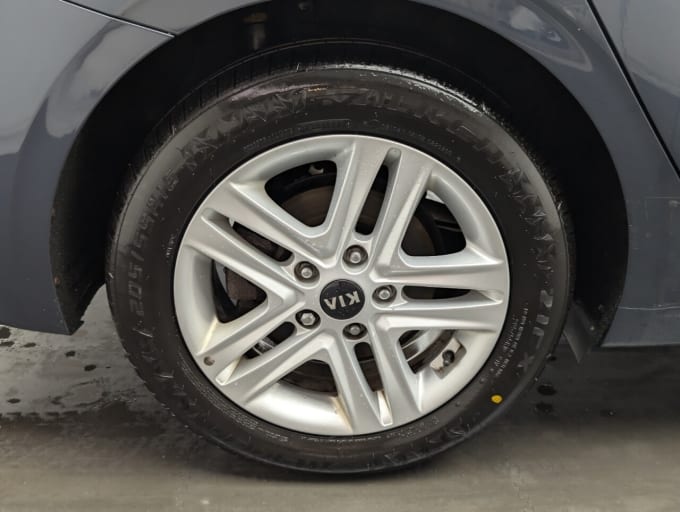 2025 Kia Ceed