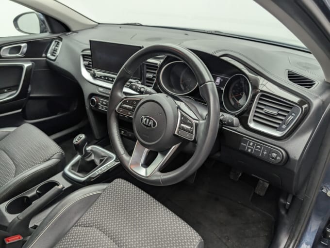 2025 Kia Ceed