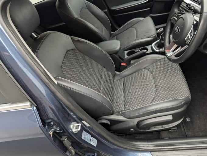 2025 Kia Ceed