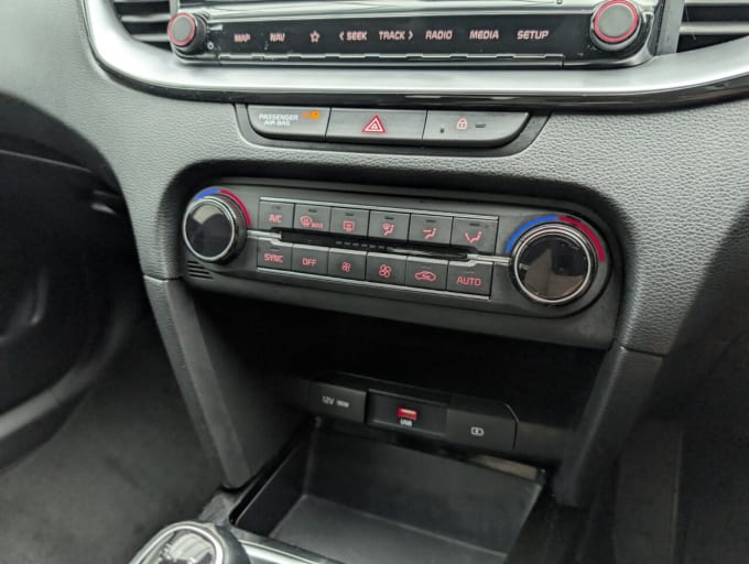2025 Kia Ceed