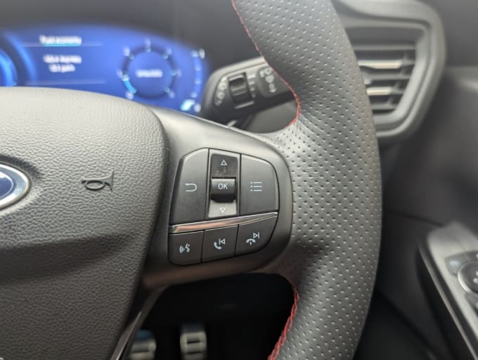 2025 Ford Kuga