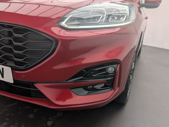 2025 Ford Kuga
