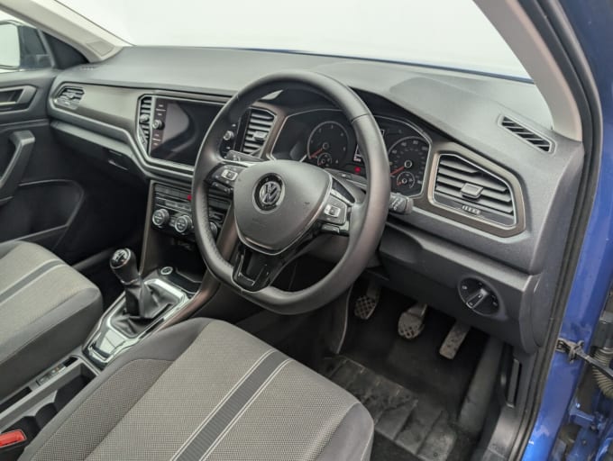 2025 Volkswagen T-roc