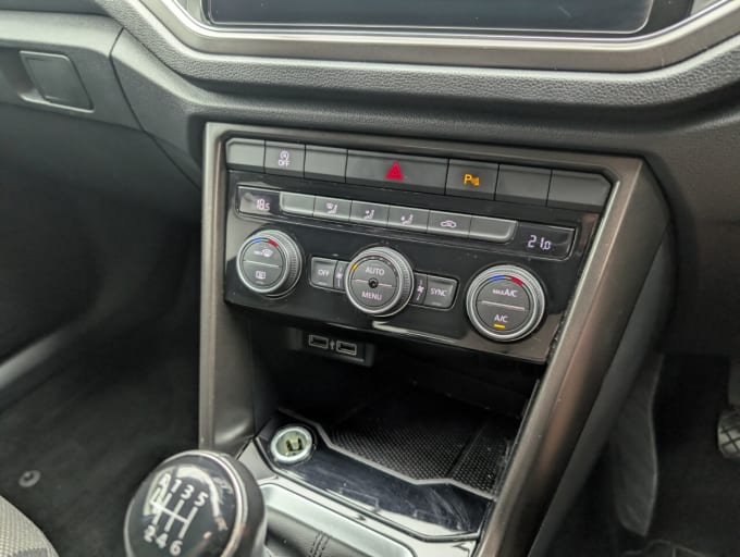 2025 Volkswagen T-roc