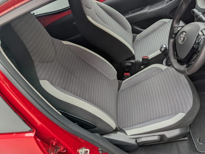 2025 Toyota Aygo