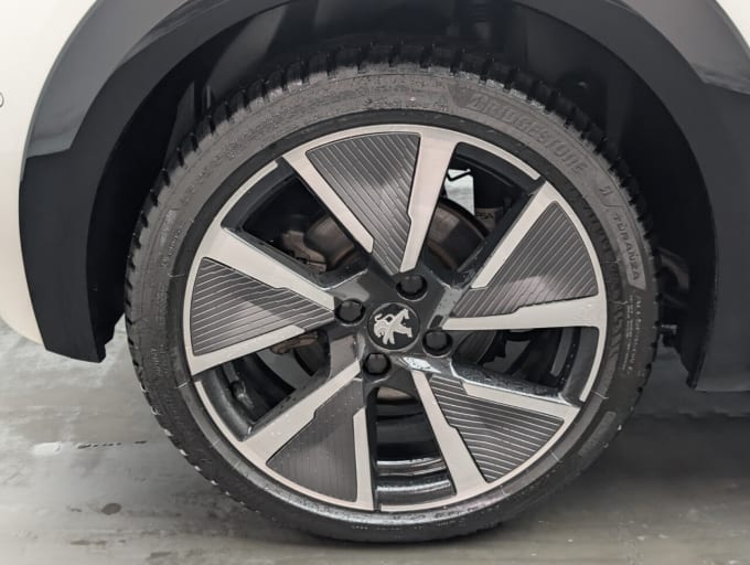 2025 Peugeot E-208