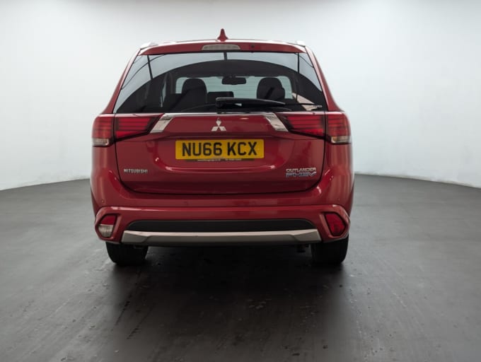 2025 Mitsubishi Outlander