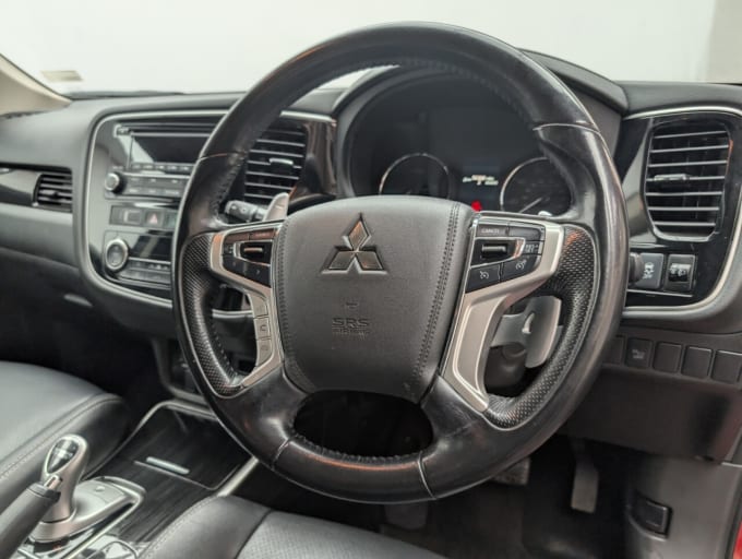 2025 Mitsubishi Outlander