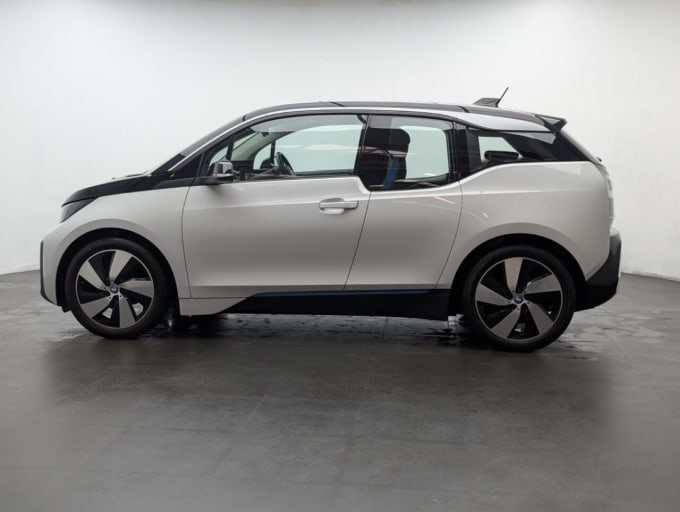 2025 BMW I3