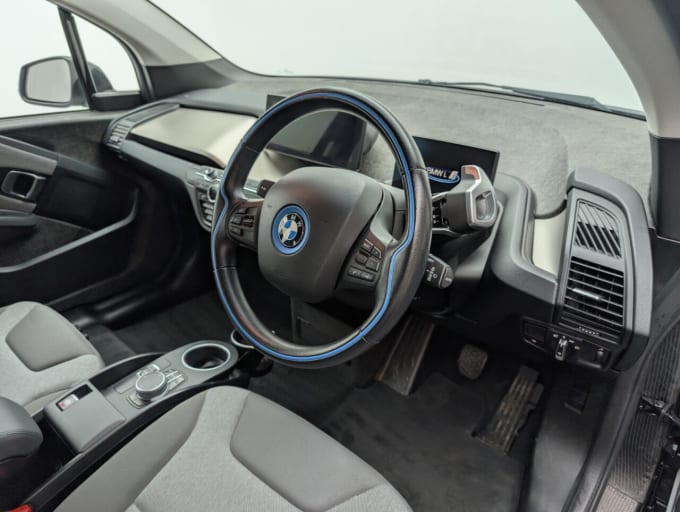 2025 BMW I3