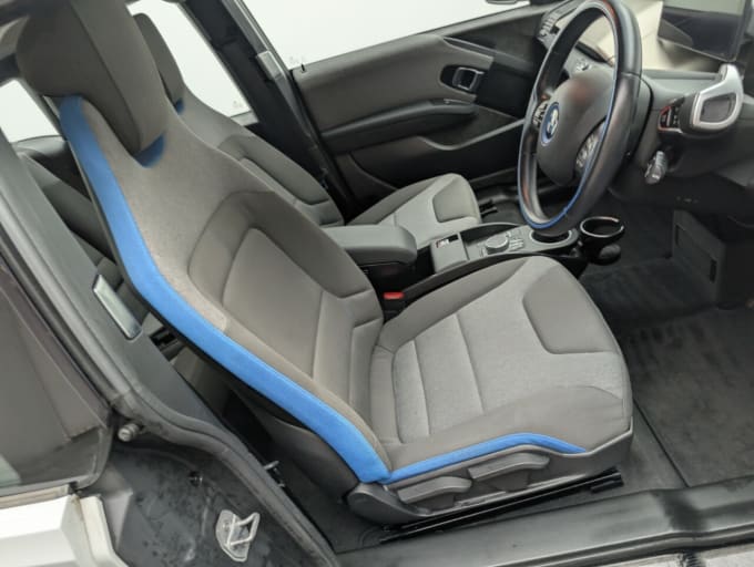 2025 BMW I3