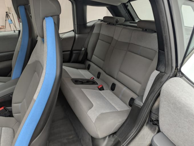 2025 BMW I3