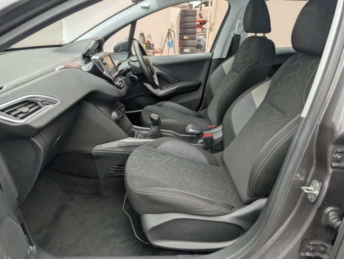 2025 Peugeot 2008