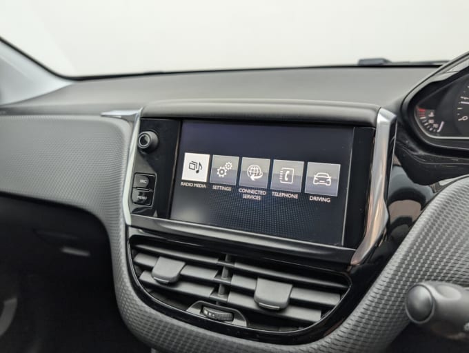 2025 Peugeot 2008