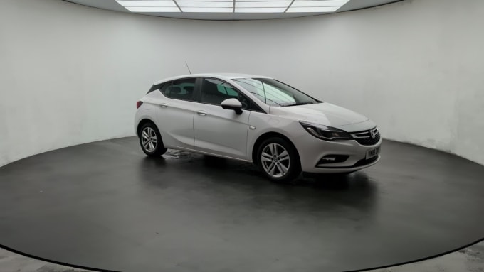 2025 Vauxhall Astra