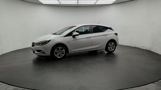 2025 Vauxhall Astra