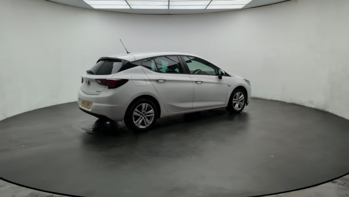 2025 Vauxhall Astra