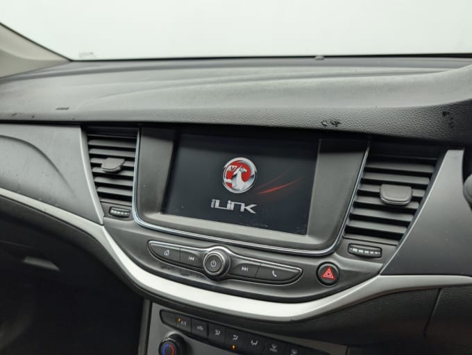 2025 Vauxhall Astra