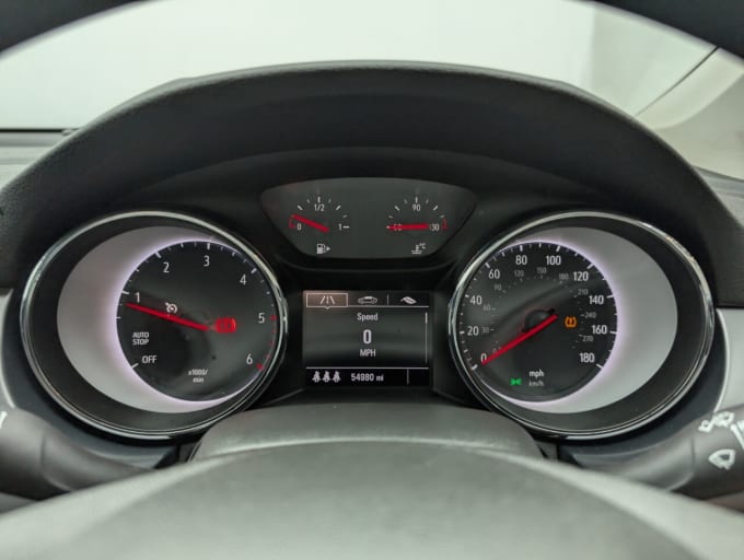 2025 Vauxhall Astra