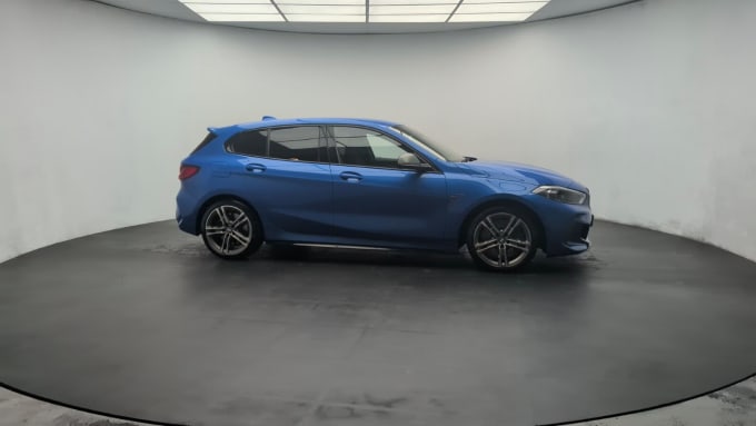 2025 BMW 1 Series