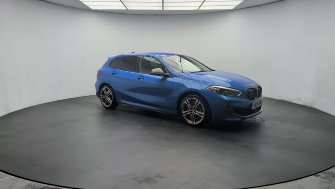 2025 BMW 1 Series