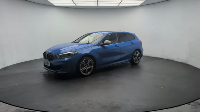 2025 BMW 1 Series