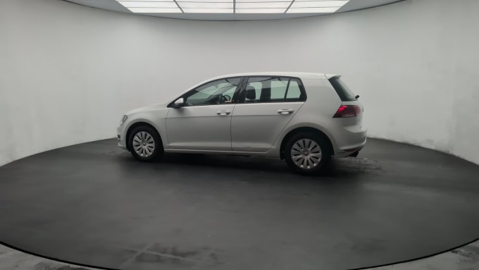 2025 Volkswagen Golf
