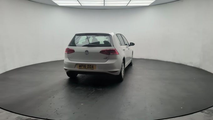 2025 Volkswagen Golf