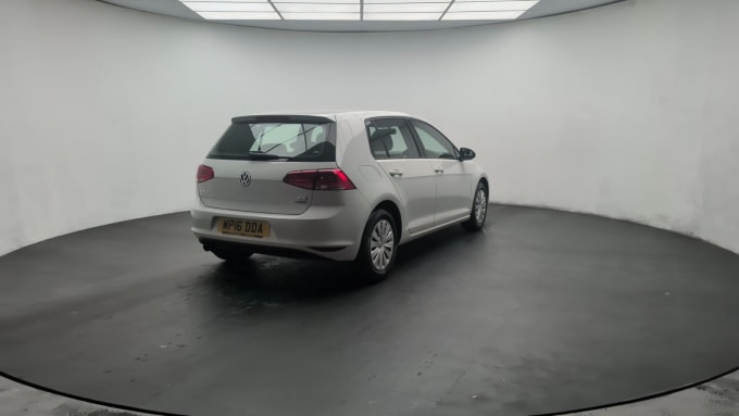 2025 Volkswagen Golf
