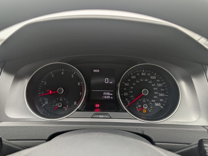2025 Volkswagen Golf