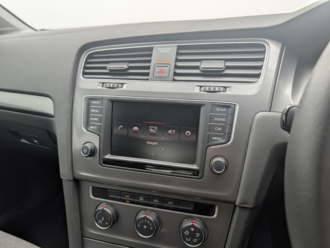 2025 Volkswagen Golf