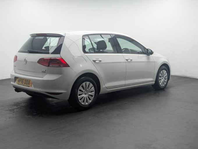 2025 Volkswagen Golf