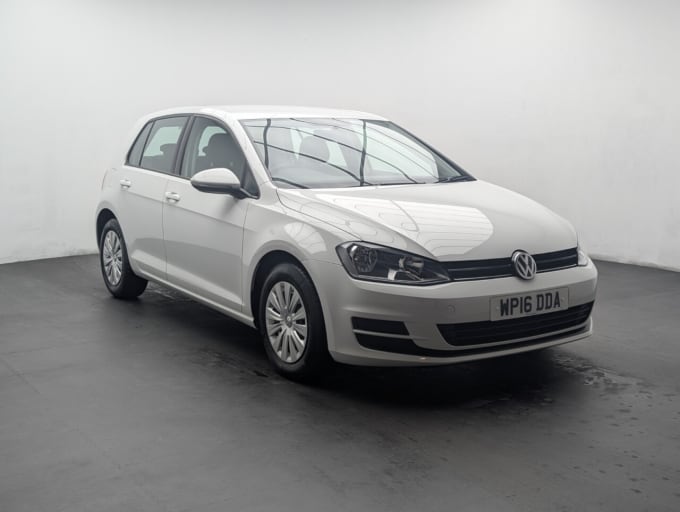 2025 Volkswagen Golf