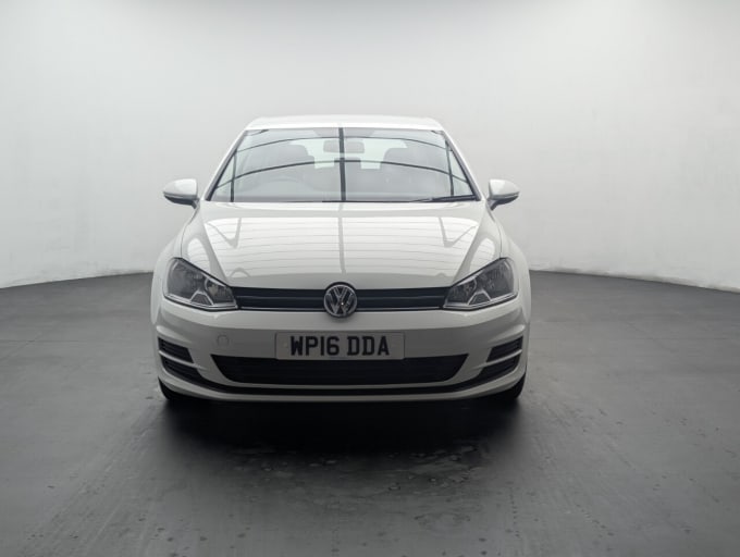 2025 Volkswagen Golf