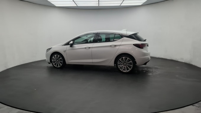 2025 Vauxhall Astra