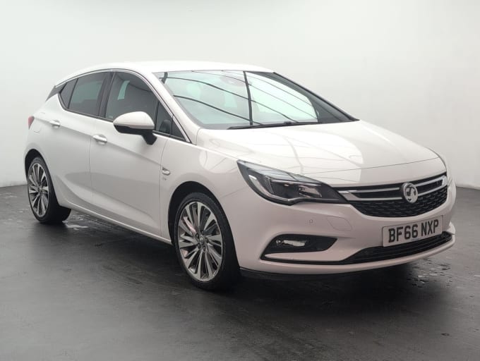 2025 Vauxhall Astra