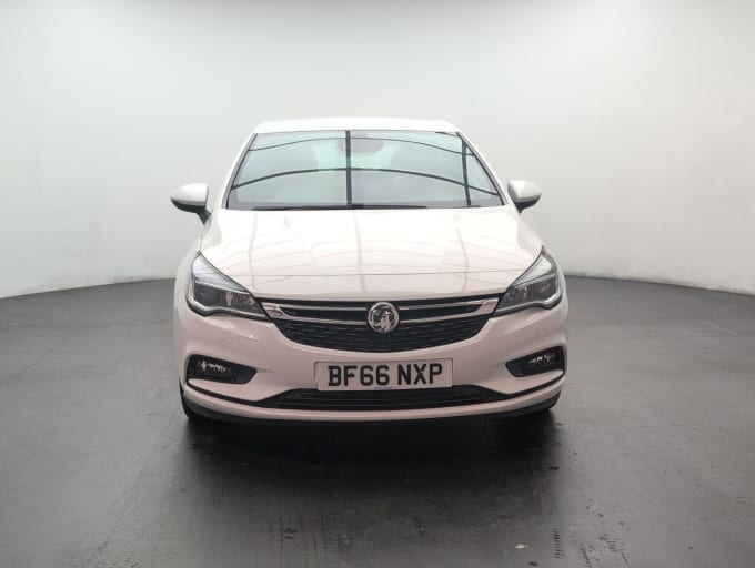 2025 Vauxhall Astra