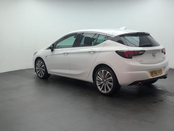 2025 Vauxhall Astra
