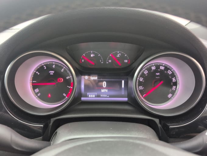 2025 Vauxhall Astra