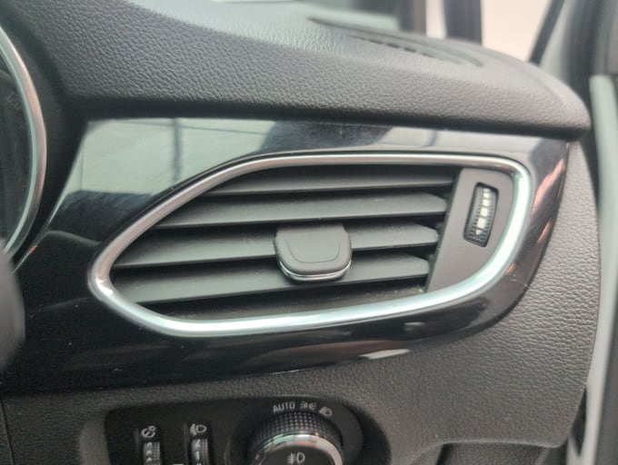 2025 Vauxhall Astra
