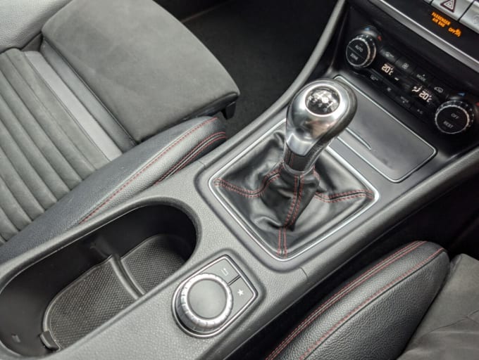 2025 Mercedes-benz Cla