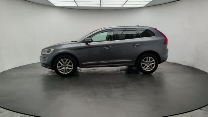 2025 Volvo Xc60