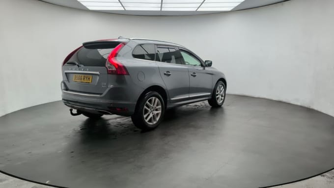 2025 Volvo Xc60